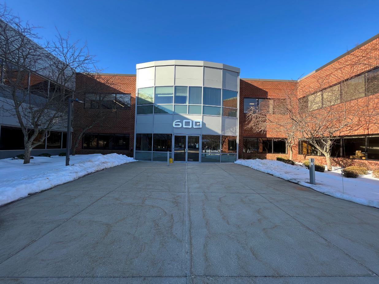 Celera Properties Partners with Timberline Construction for Officeto