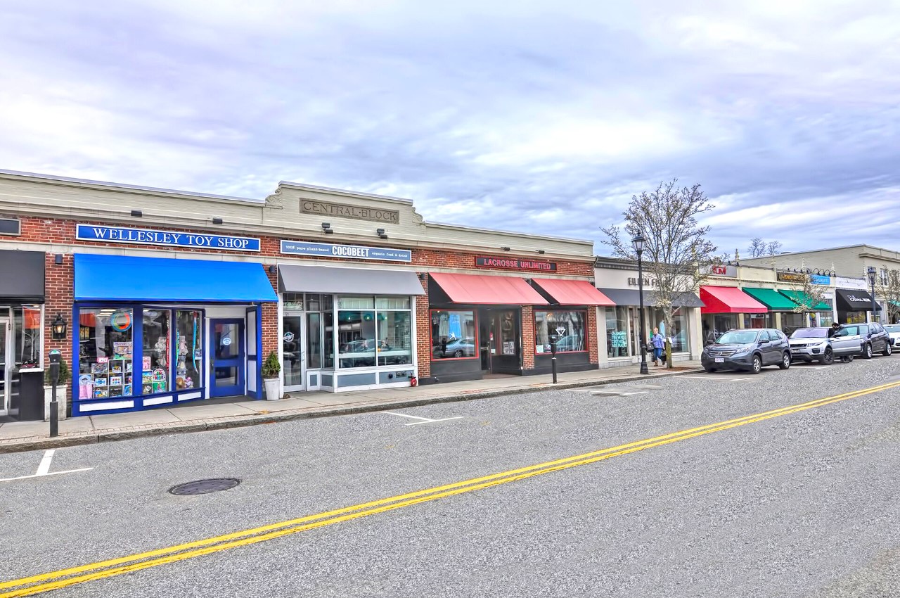 Linear Retail Acquires Wellesley Property for 12.25 Million Boston
