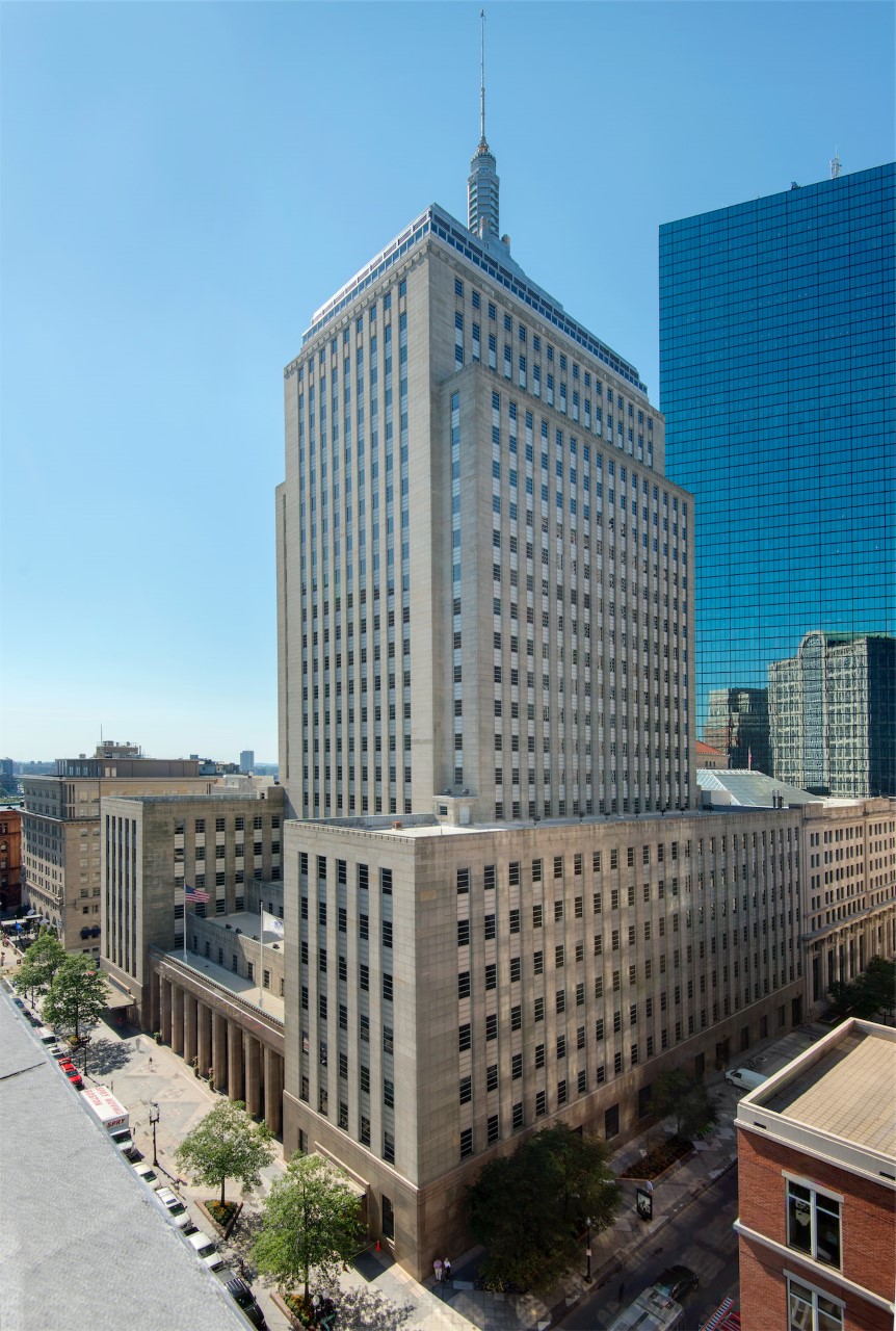 Freudenheim Partners relocates Ara Partners to the top floor of 200